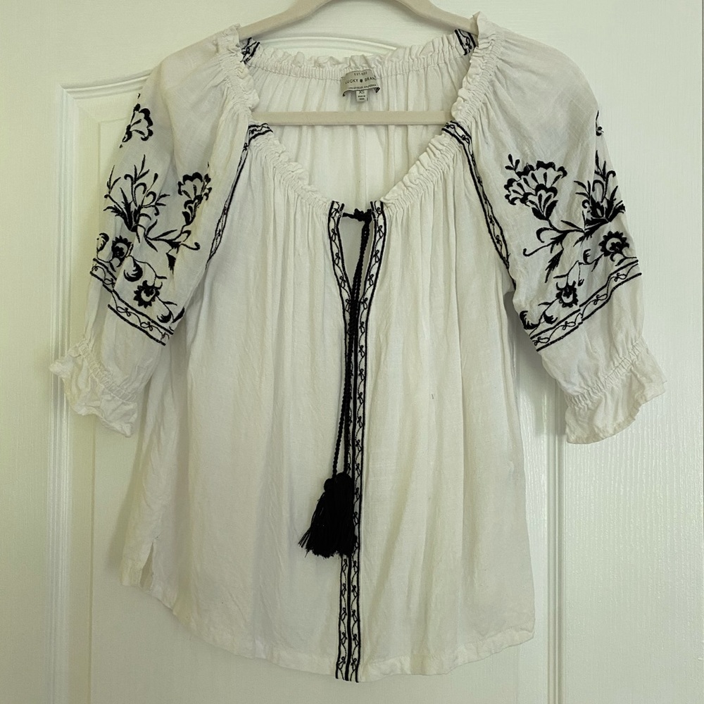 Lucky brand white embroidered peplum blouse